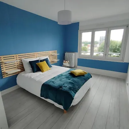 Grand L'helice - Vue Port- 4 *